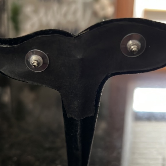 Large Faux Pearl Earrings - Picture 2 of 4